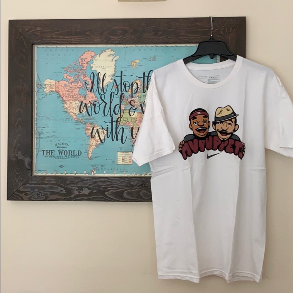 MVPuppets Nike T-shirt